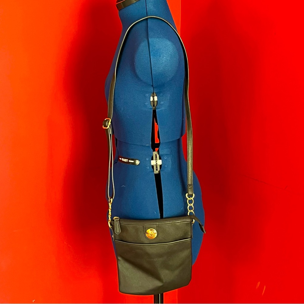 Tommy Hilfiger Crossbody Bag